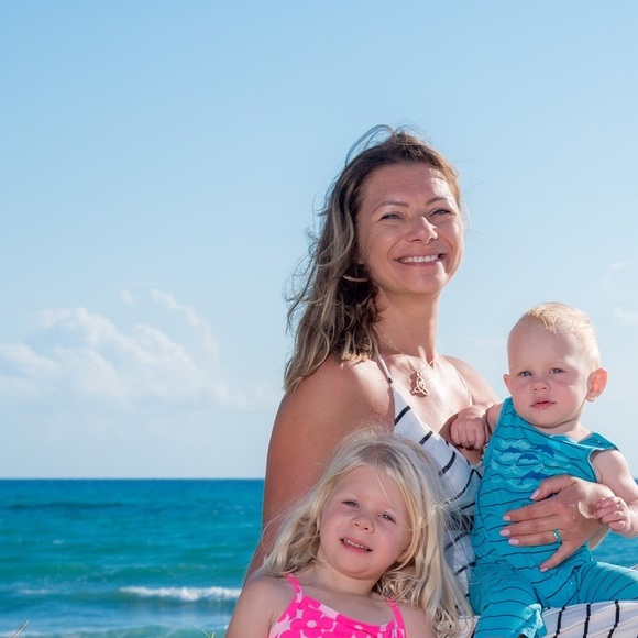 Meet your Posher, Mags - Picture 1 of 1